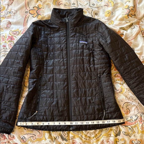 Patagonia Nano Puff Black Jacket - Picture 5 of 6